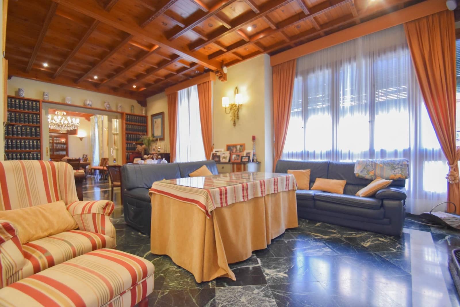 4 makuuhuone Kaupallinen myytävänä paikassa Almunecar - 995 000 € (Ref: 9443248)