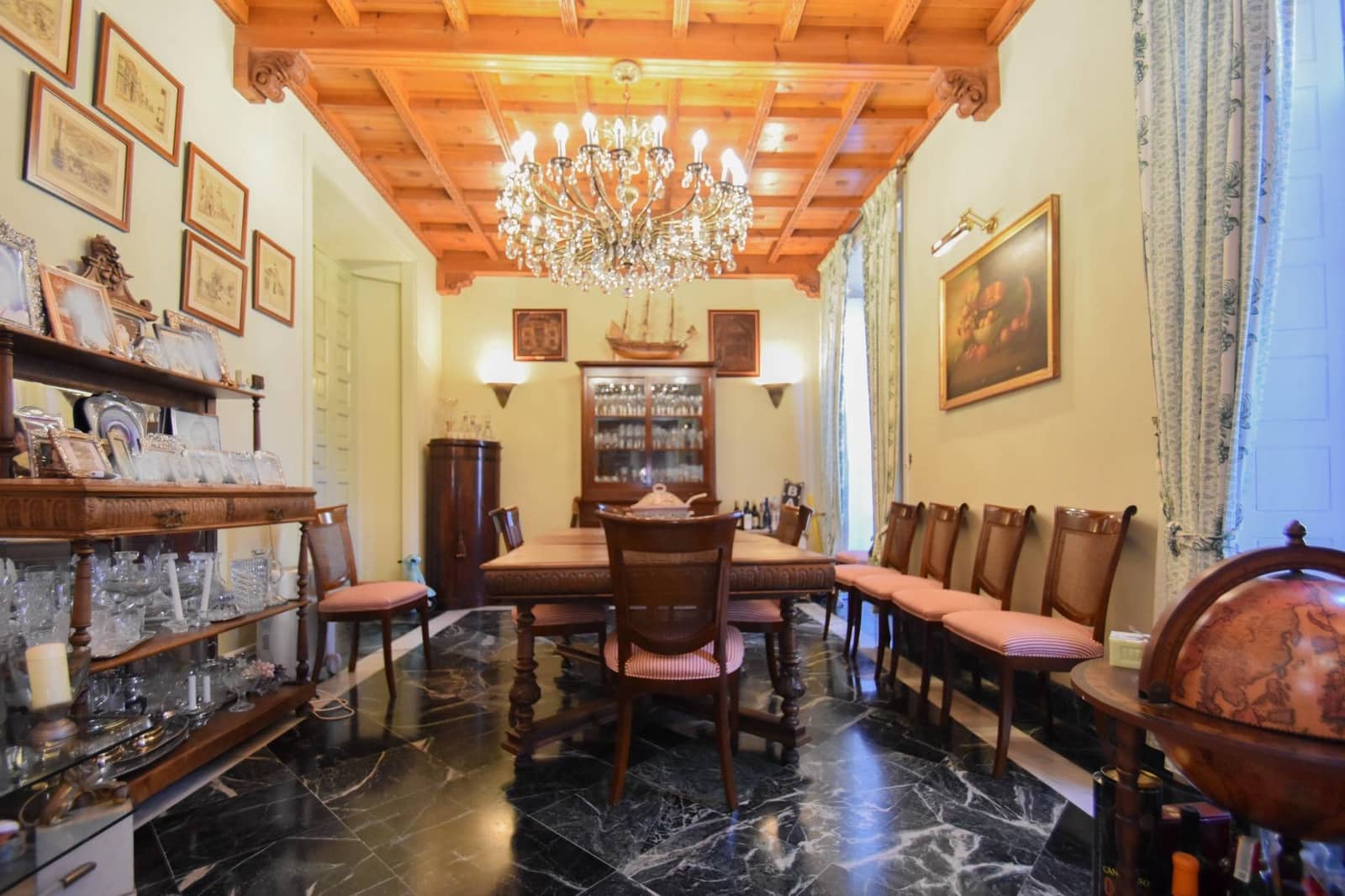 4 makuuhuone Kaupallinen myytävänä paikassa Almunecar - 995 000 € (Ref: 9443248)