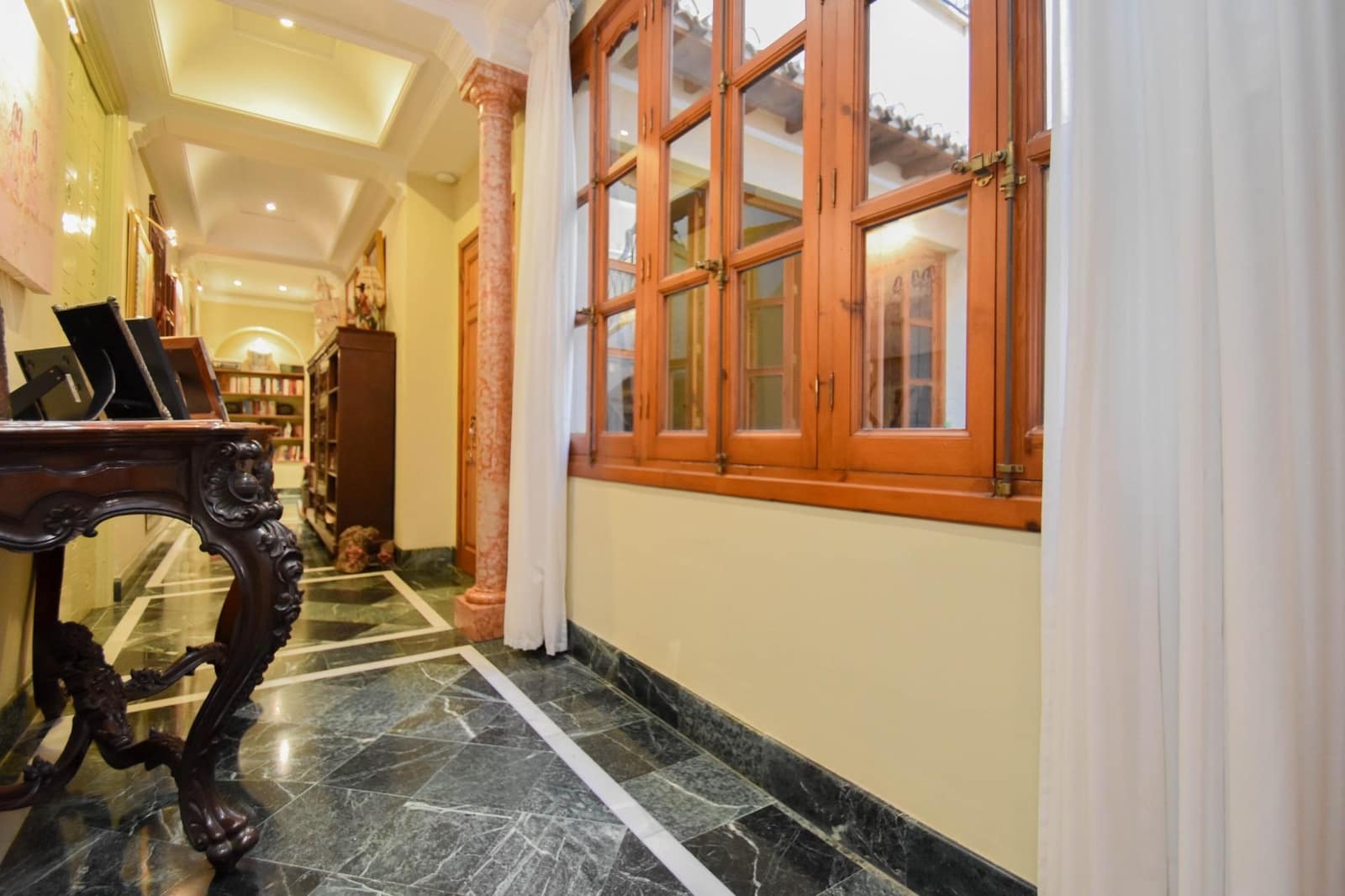 4 makuuhuone Kaupallinen myytävänä paikassa Almunecar - 995 000 € (Ref: 9443248)