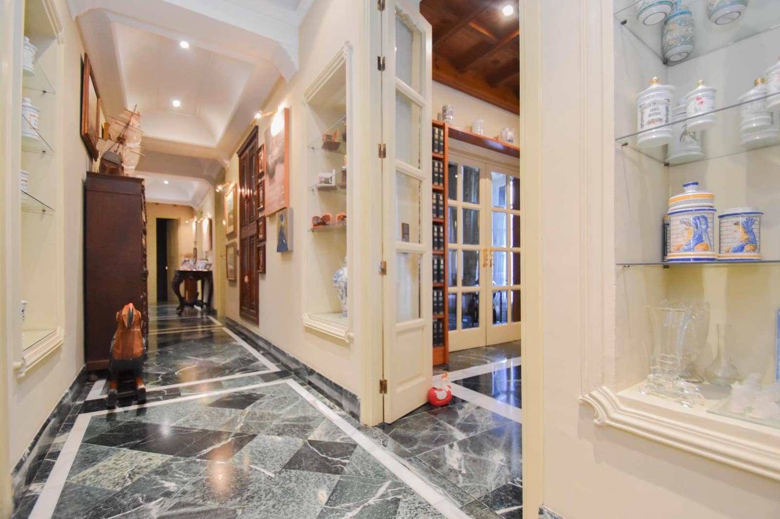 4 makuuhuone Kaupallinen myytävänä paikassa Almunecar - 995 000 € (Ref: 9443248)