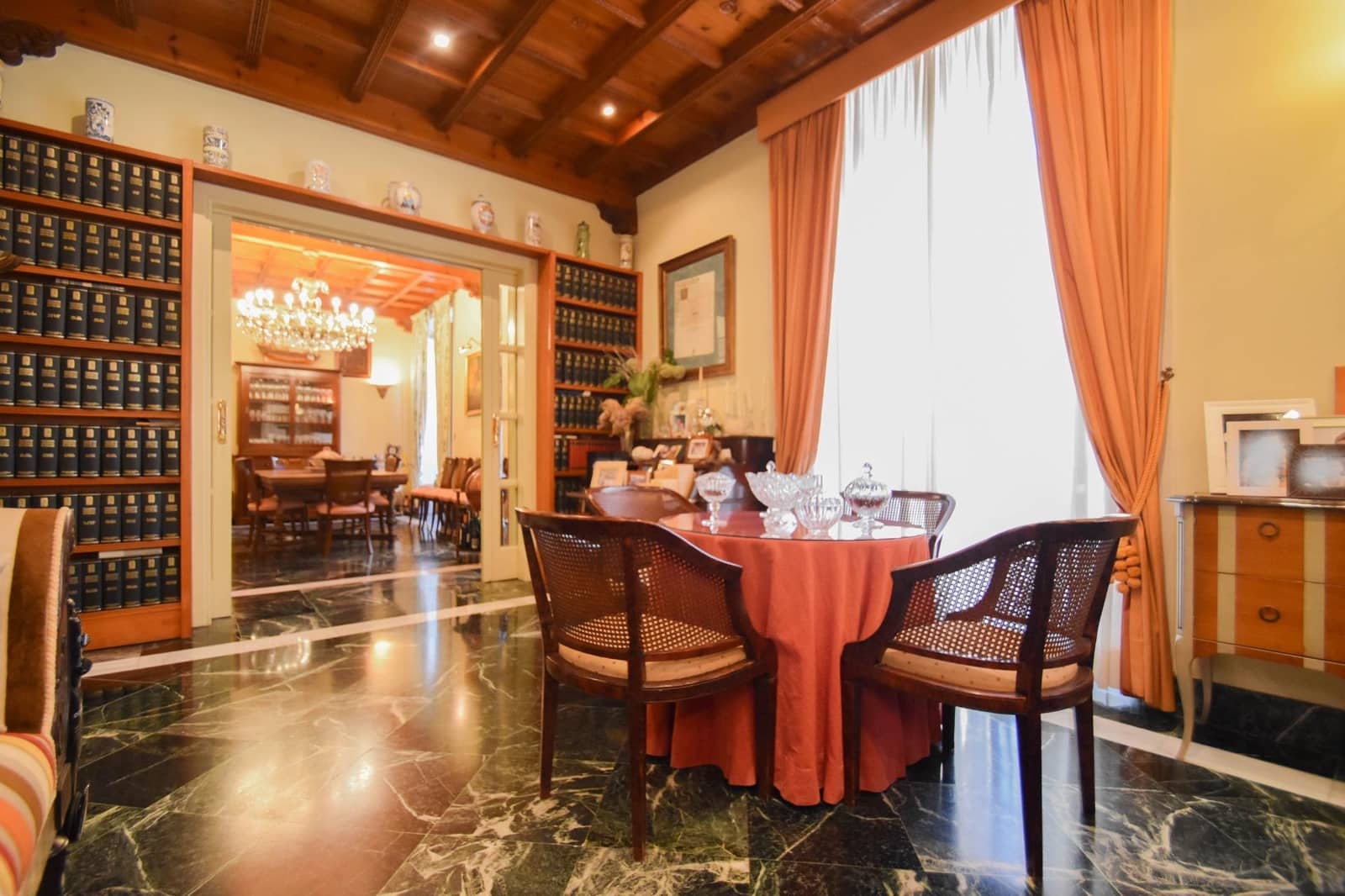 4 makuuhuone Kaupallinen myytävänä paikassa Almunecar - 995 000 € (Ref: 9443248)