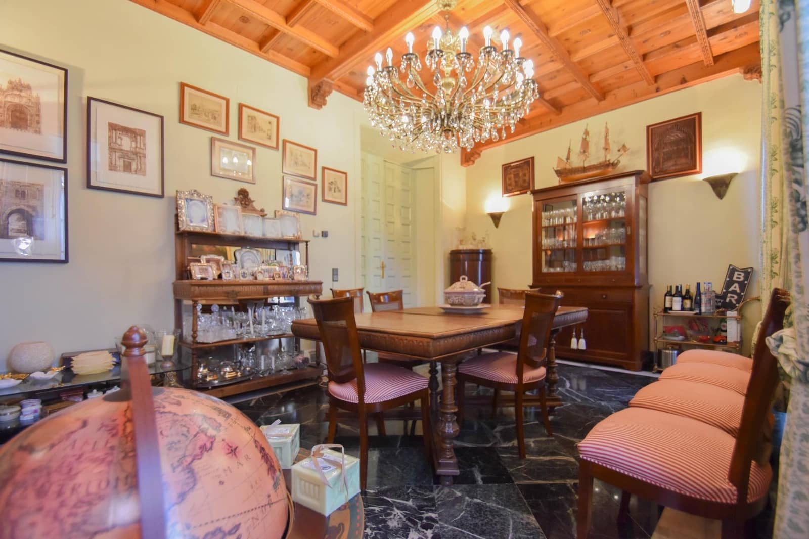 4 makuuhuone Kaupallinen myytävänä paikassa Almunecar - 995 000 € (Ref: 9443248)