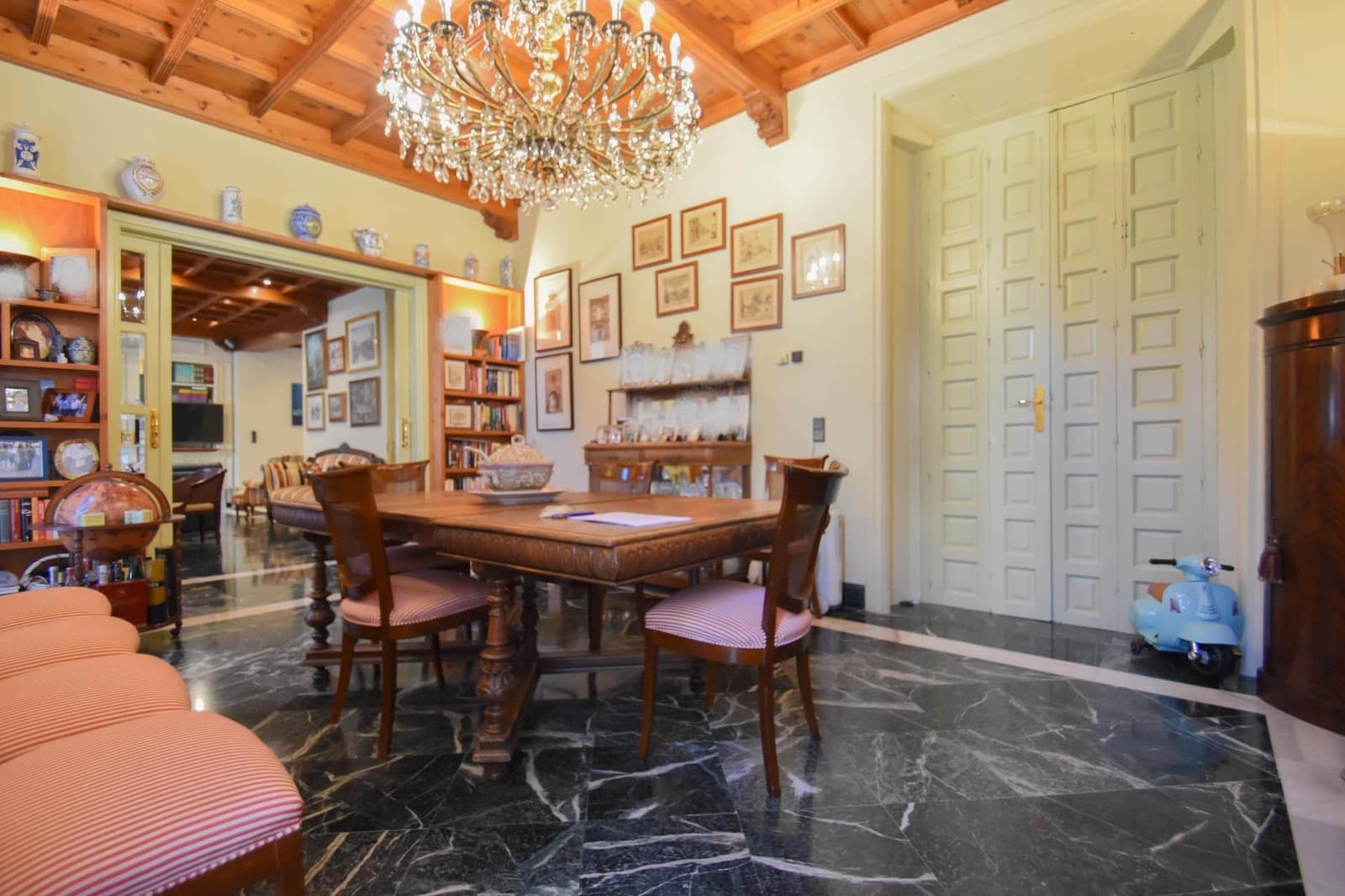 4 makuuhuone Kaupallinen myytävänä paikassa Almunecar - 995 000 € (Ref: 9443248)