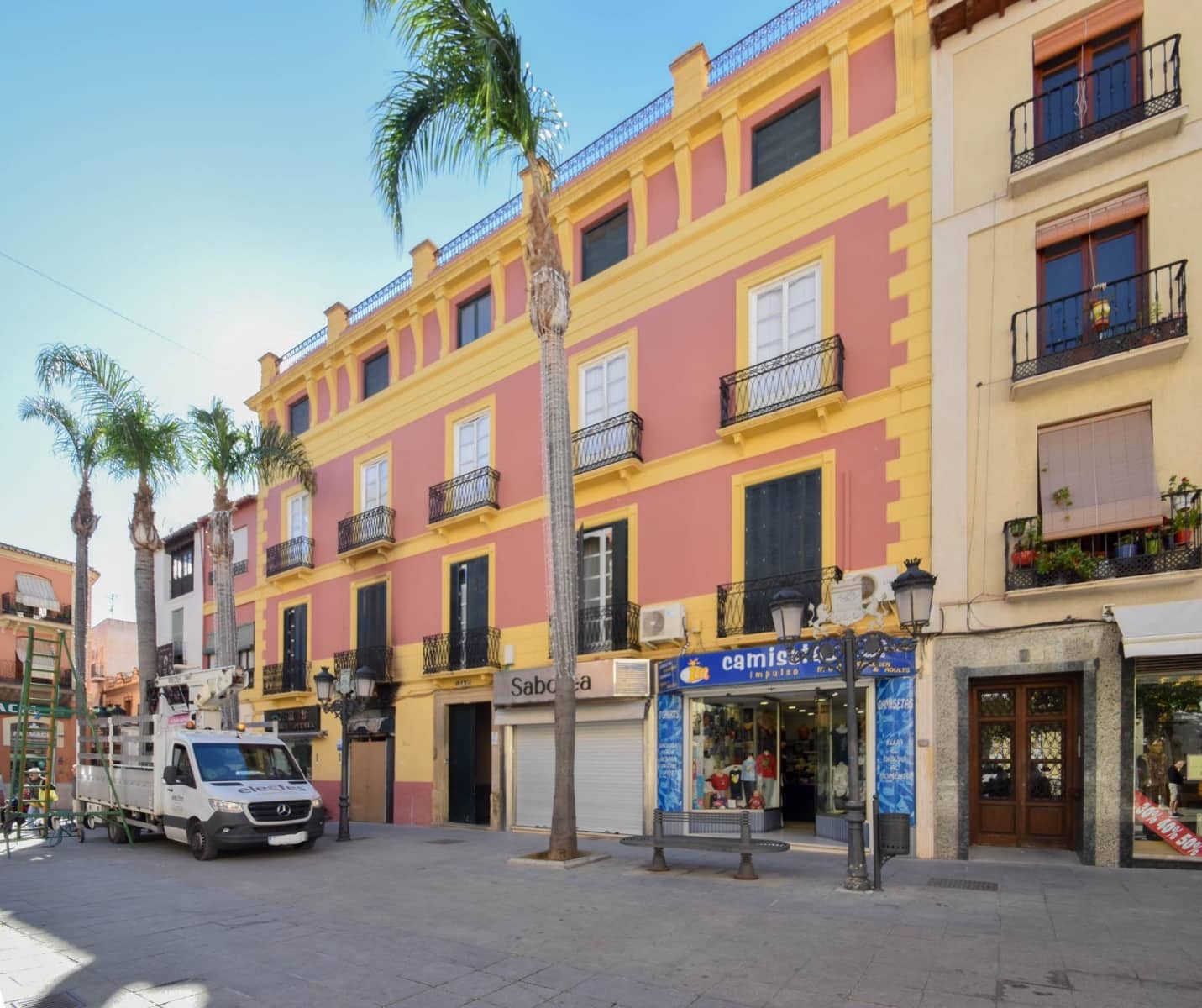 4 makuuhuone Kaupallinen myytävänä paikassa Almunecar - 995 000 € (Ref: 9443248)