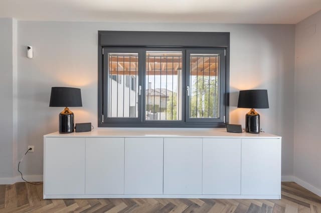 4 soverom Villa til salgs i Padul med svømmebasseng - € 600 000 (Ref: 9443251)