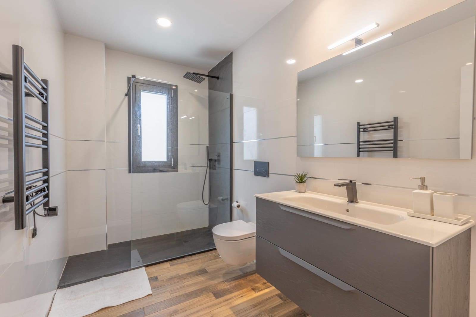 4 soverom Villa til salgs i Padul med svømmebasseng - € 600 000 (Ref: 9443251)