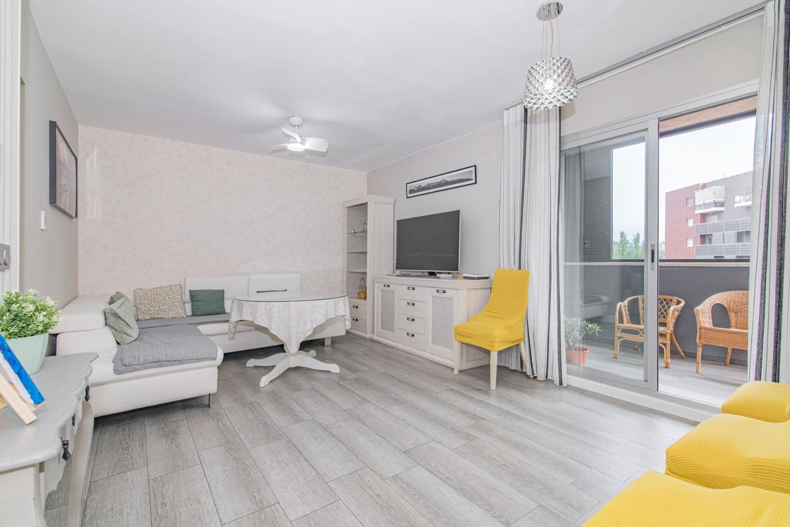 3 soveværelse Lejlighed til salg i Alhendin med swimmingpool garage - € 229.000 (Ref: 9446309)