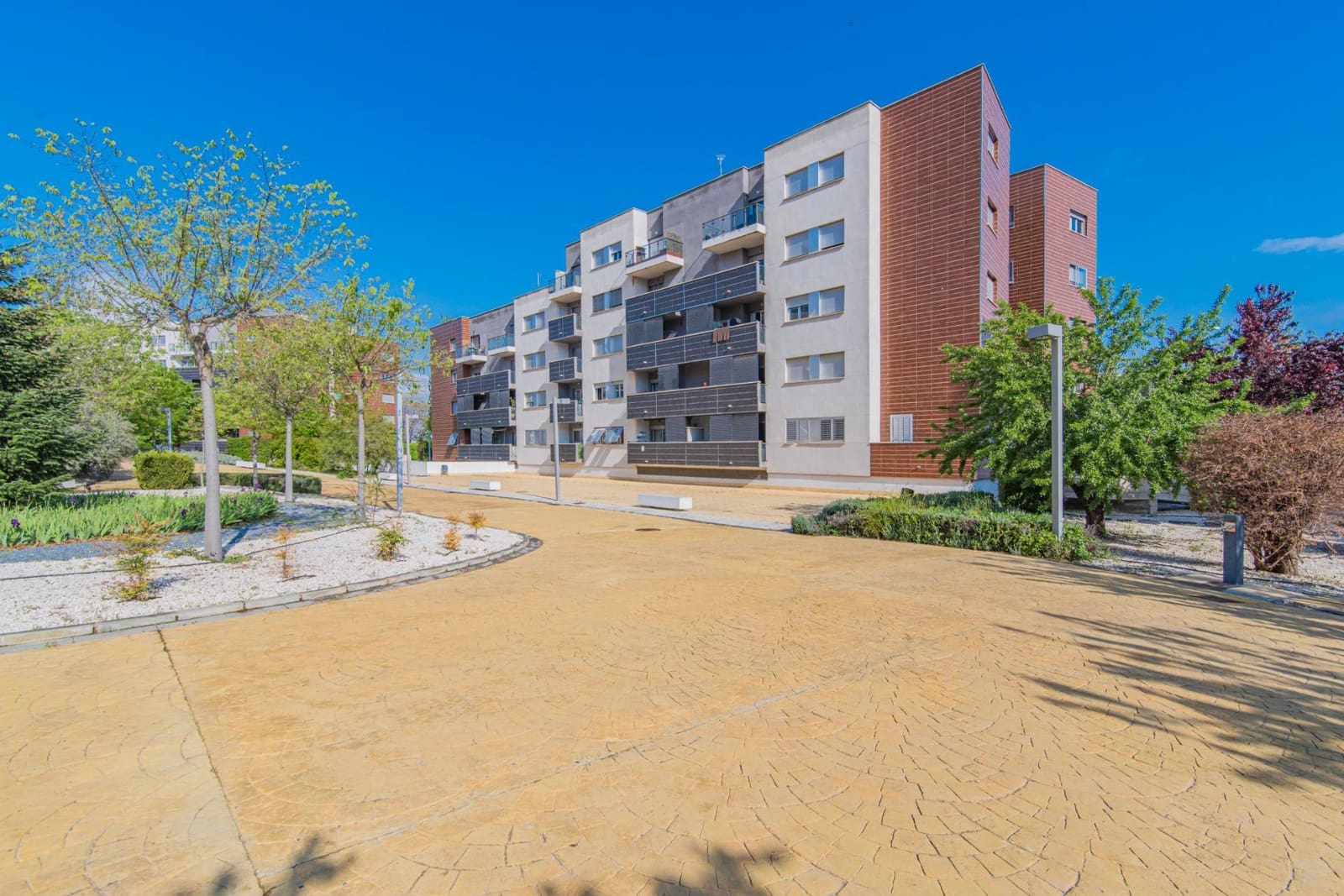 3 soveværelse Lejlighed til salg i Alhendin med swimmingpool garage - € 229.000 (Ref: 9446309)