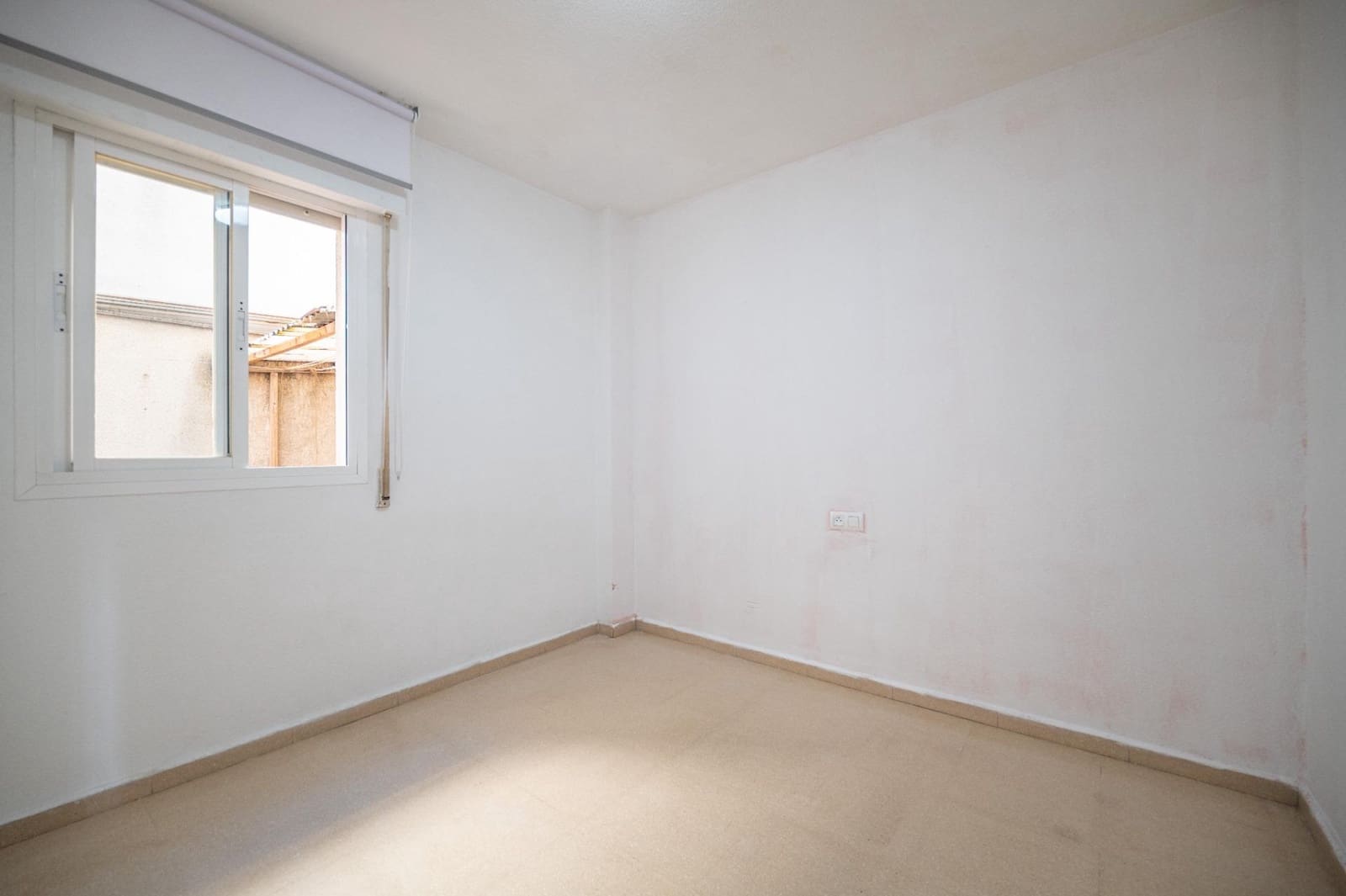 3 slaapkamer Flat te koop in Maracena met garage - € 189.000 (Ref: 9446310)