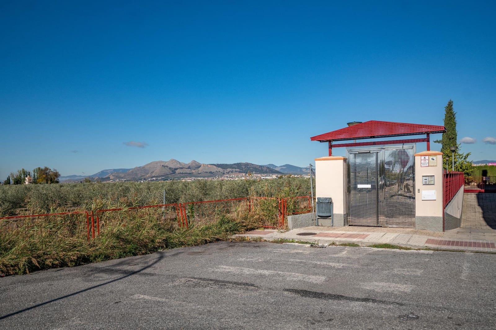 3 slaapkamer Flat te koop in Maracena met garage - € 189.000 (Ref: 9446310)