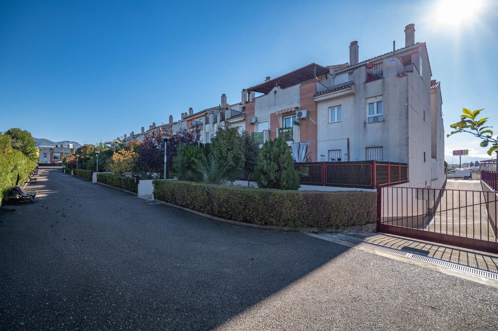 3 slaapkamer Flat te koop in Maracena met garage - € 189.000 (Ref: 9446310)