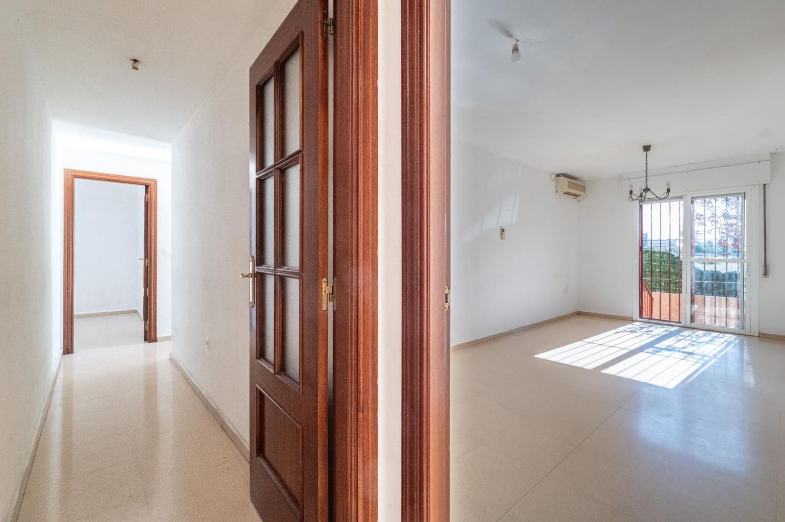 3 slaapkamer Flat te koop in Maracena met garage - € 189.000 (Ref: 9446310)