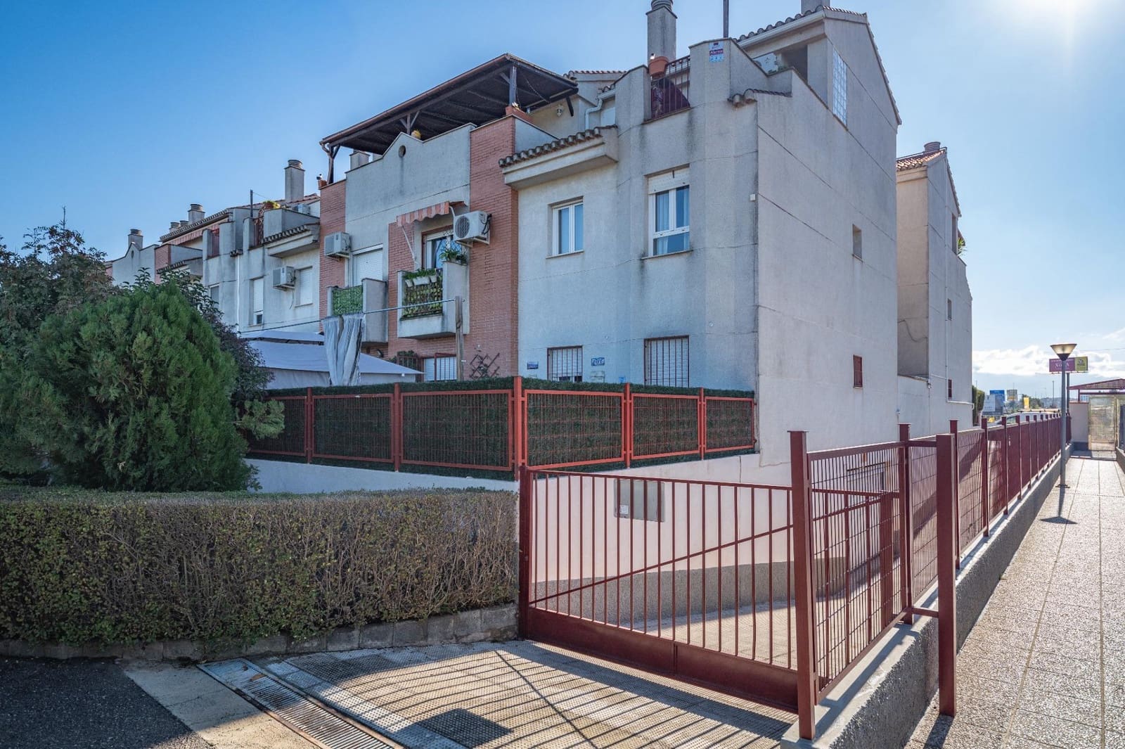 3 slaapkamer Flat te koop in Maracena met garage - € 189.000 (Ref: 9446310)