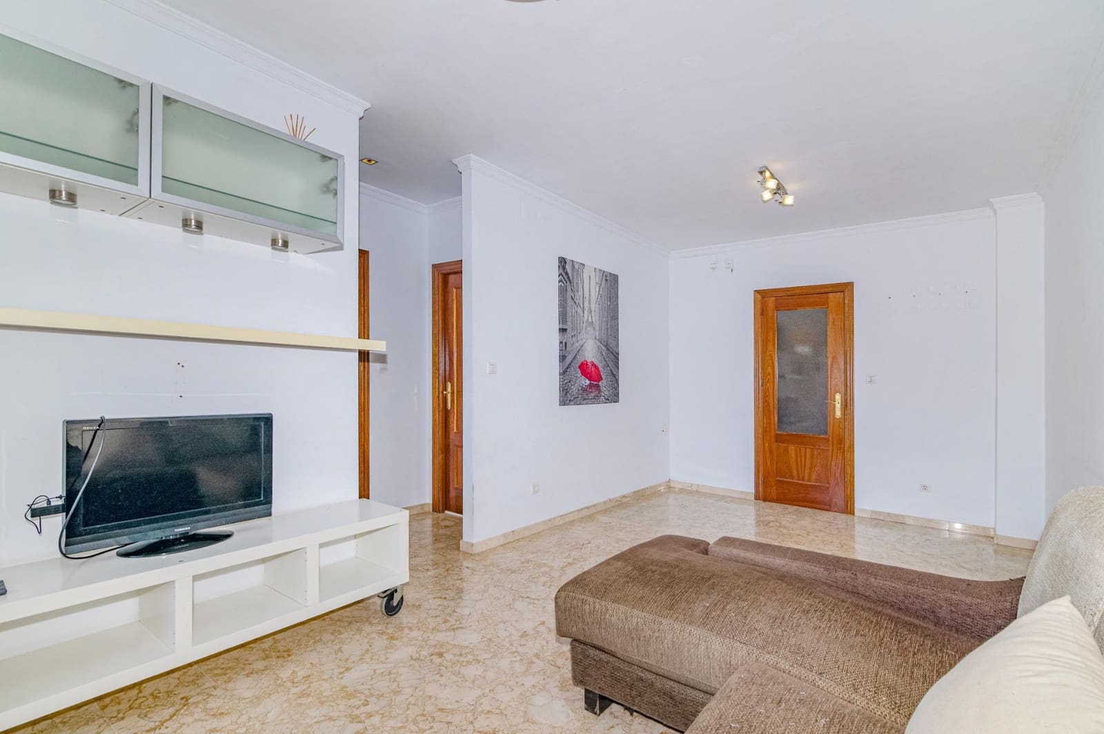 3 bedroom Flat for sale in Cenes de la Vega with pool garage - € 199,000 (Ref: 9446311)