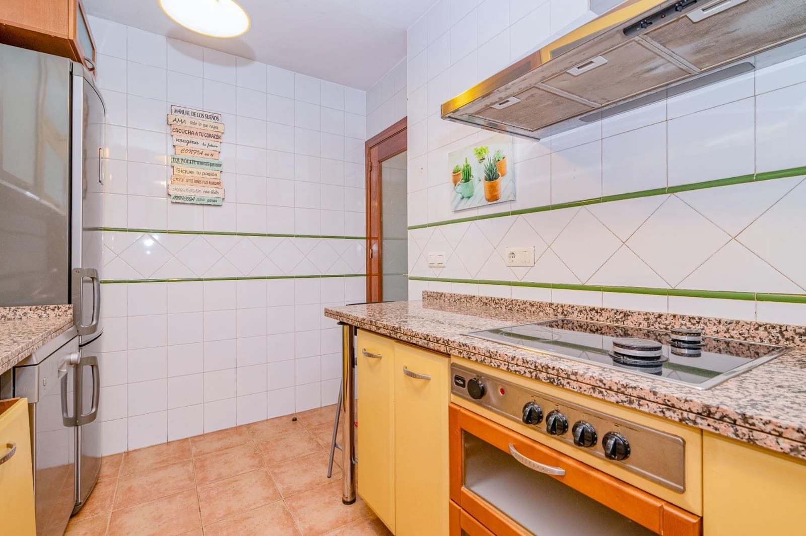 3 bedroom Flat for sale in Cenes de la Vega with pool garage - € 199,000 (Ref: 9446311)