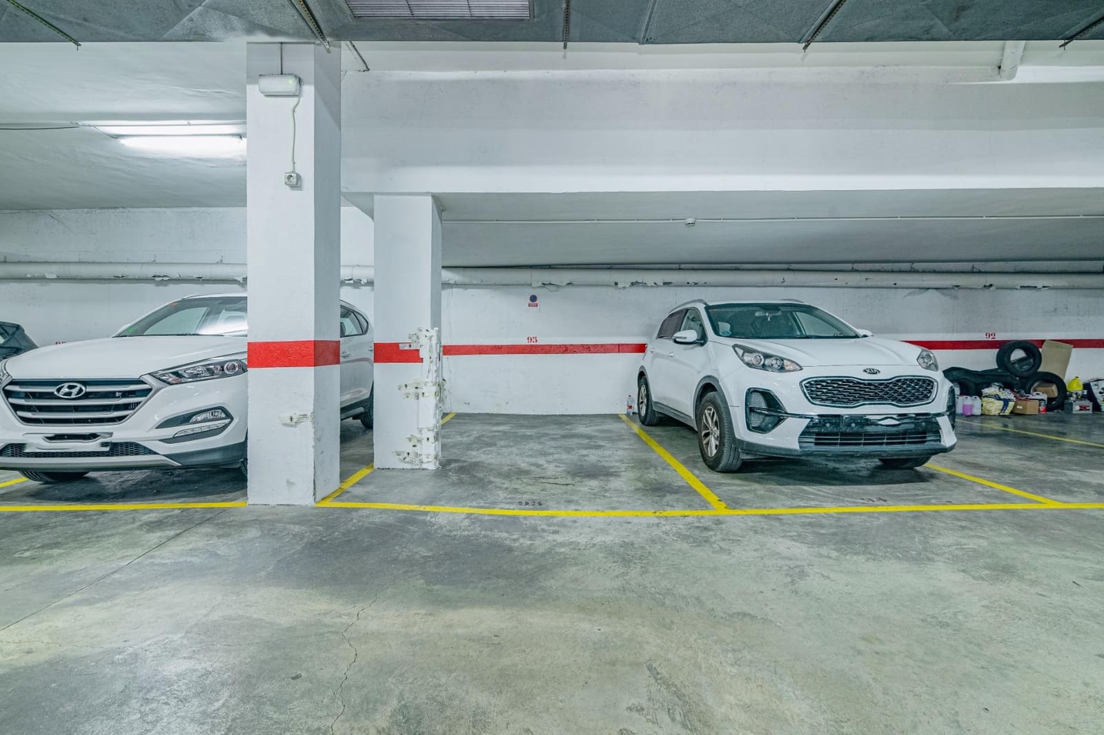 3 bedroom Flat for sale in Cenes de la Vega with pool garage - € 199,000 (Ref: 9446311)