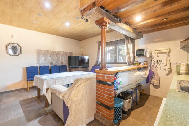 3 soverom Finca/Herregård til salgs i Santa Fe med garasje - € 199 900 (Ref: 9449149)