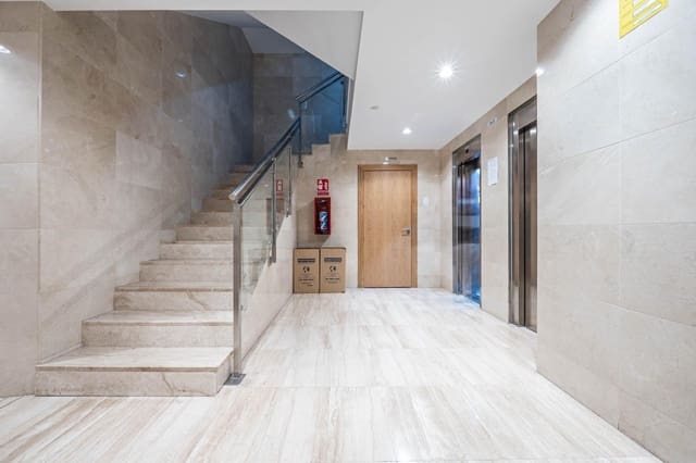 3 soverom Leilighet til salgs i Camino de Ronda - Rosaleda, Granada by - € 340 000 (Ref: 9450623)