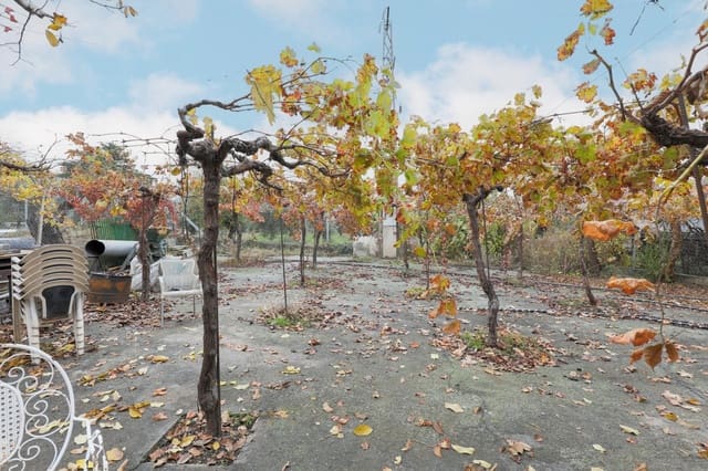 Finca/Landehus til salg i Gójar med garage - € 208.000 (Ref: 9450624)