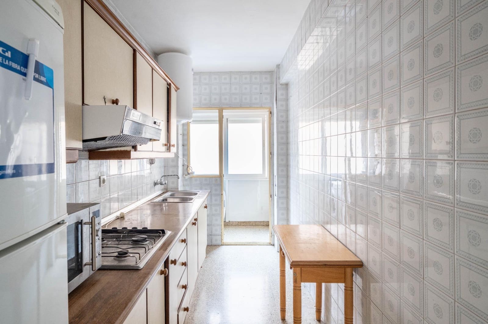 Piso de 3 habitaciones en Granada ciudad en venta - 215.000 € (Ref: 9462060)