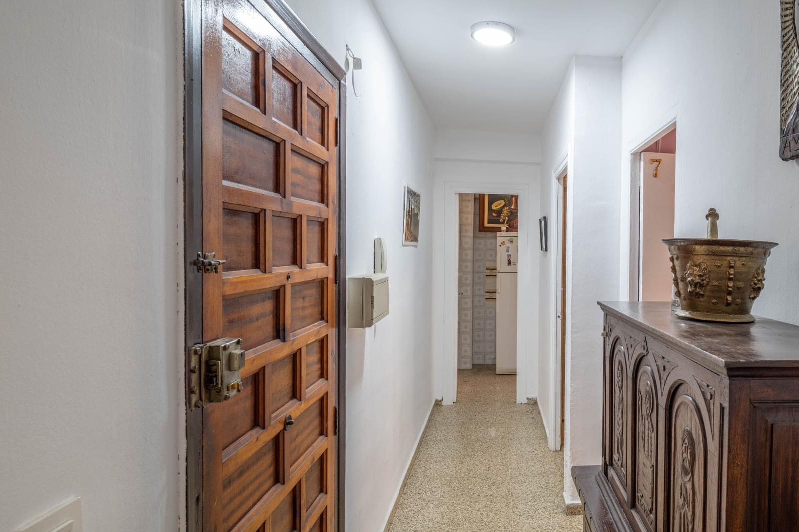 Piso de 3 habitaciones en Granada ciudad en venta - 215.000 € (Ref: 9462060)