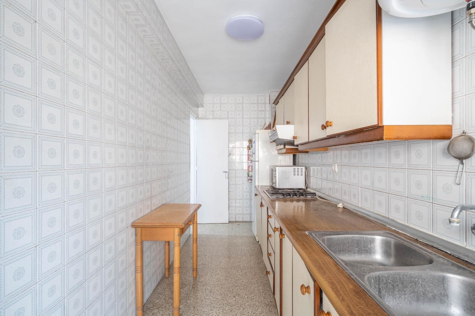 Piso de 3 habitaciones en Granada ciudad en venta - 215.000 € (Ref: 9462060)