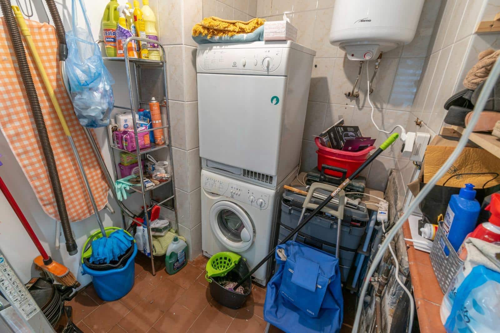 5 Zimmer Villa zu verkaufen in Granada Stadt mit Pool - 350.000 € (Ref: 9462573)