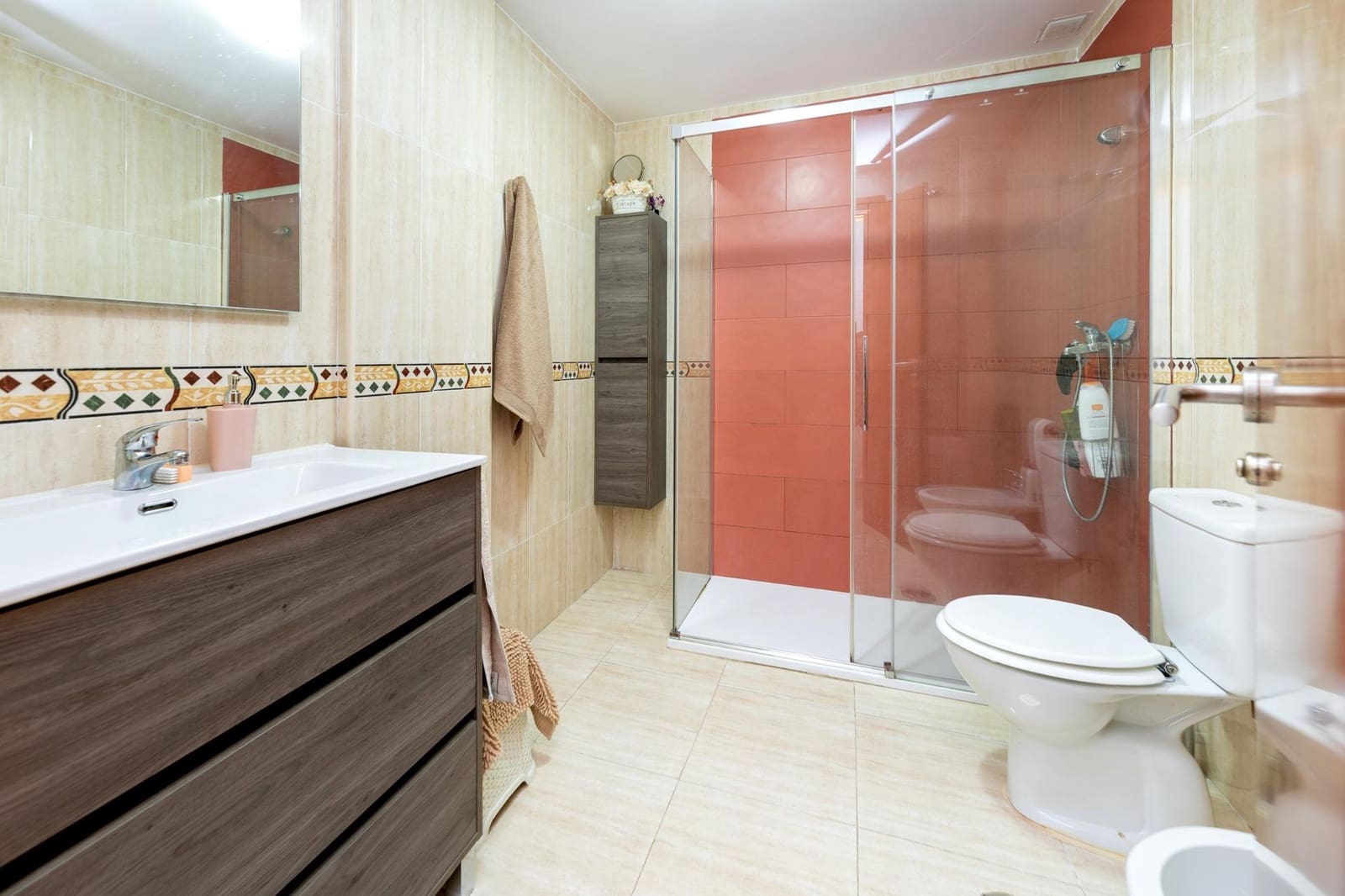 2 bedroom Apartment for sale in Cullar Vega with garage - € 135,000 (Ref: 9465638)