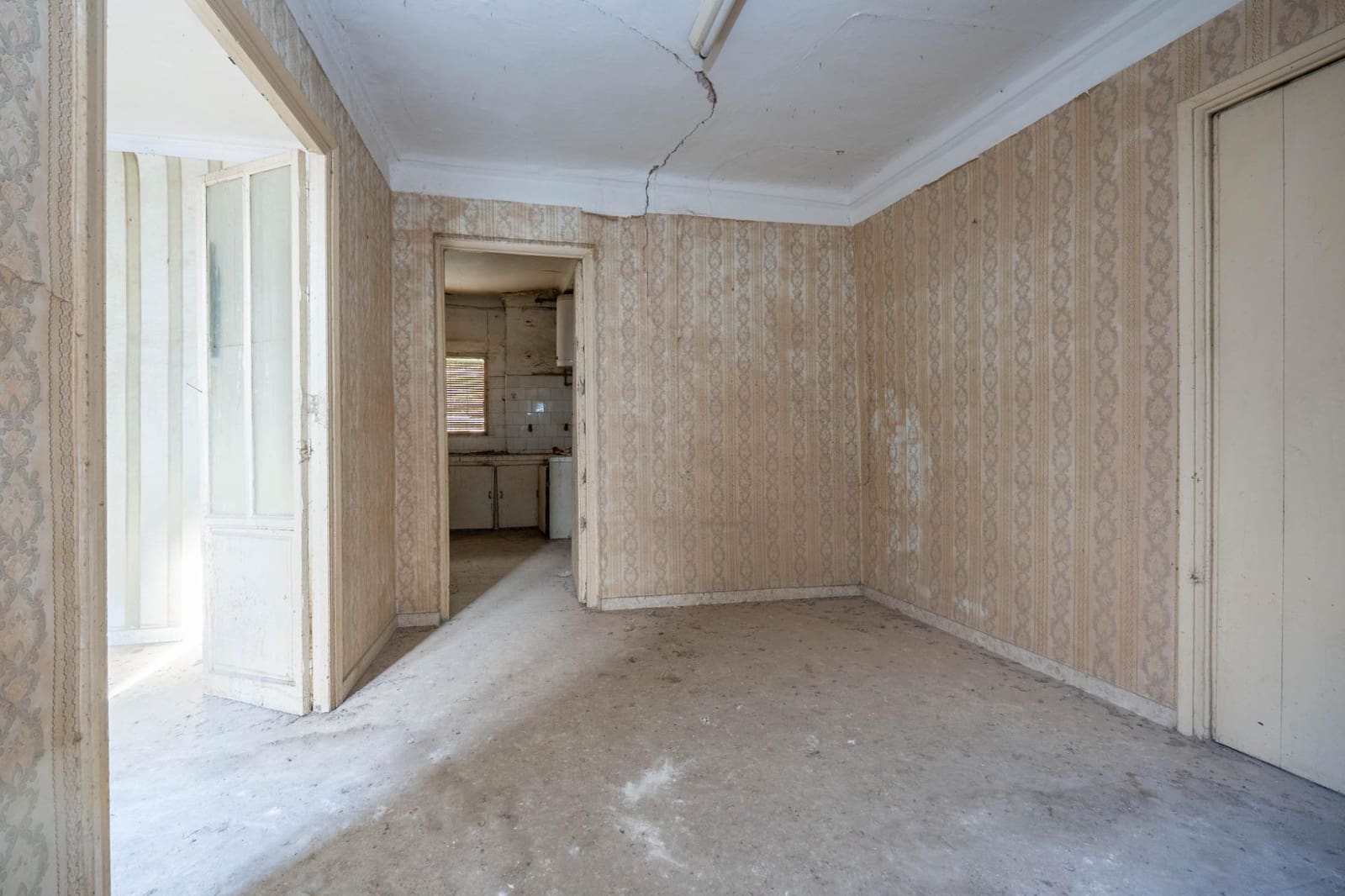 7 Zimmer Haus zu verkaufen in Santa Fe mit Garage - 155.000 € (Ref: 9468468)