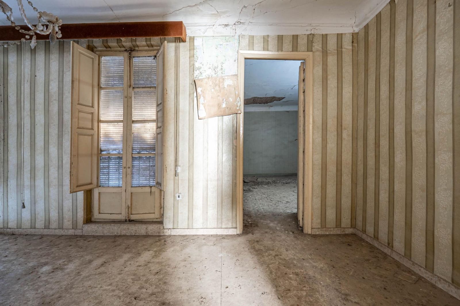 7 Zimmer Haus zu verkaufen in Santa Fe mit Garage - 155.000 € (Ref: 9468468)