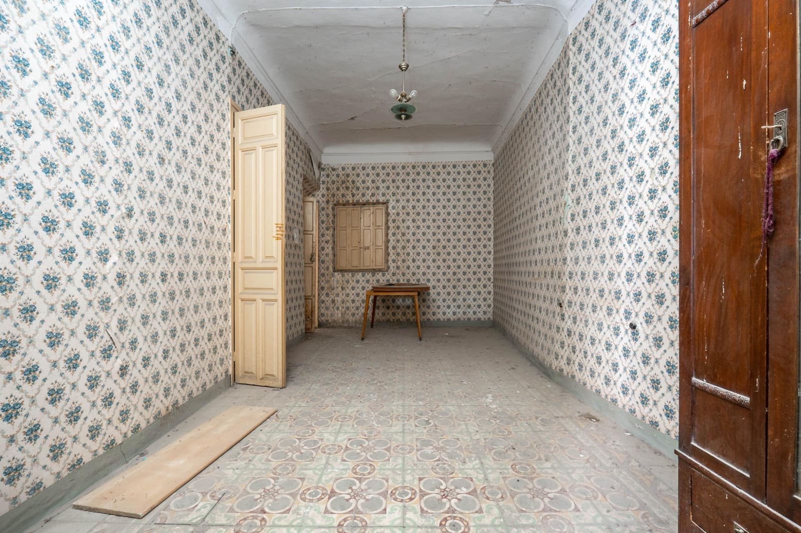 7 Zimmer Haus zu verkaufen in Santa Fe mit Garage - 155.000 € (Ref: 9468468)