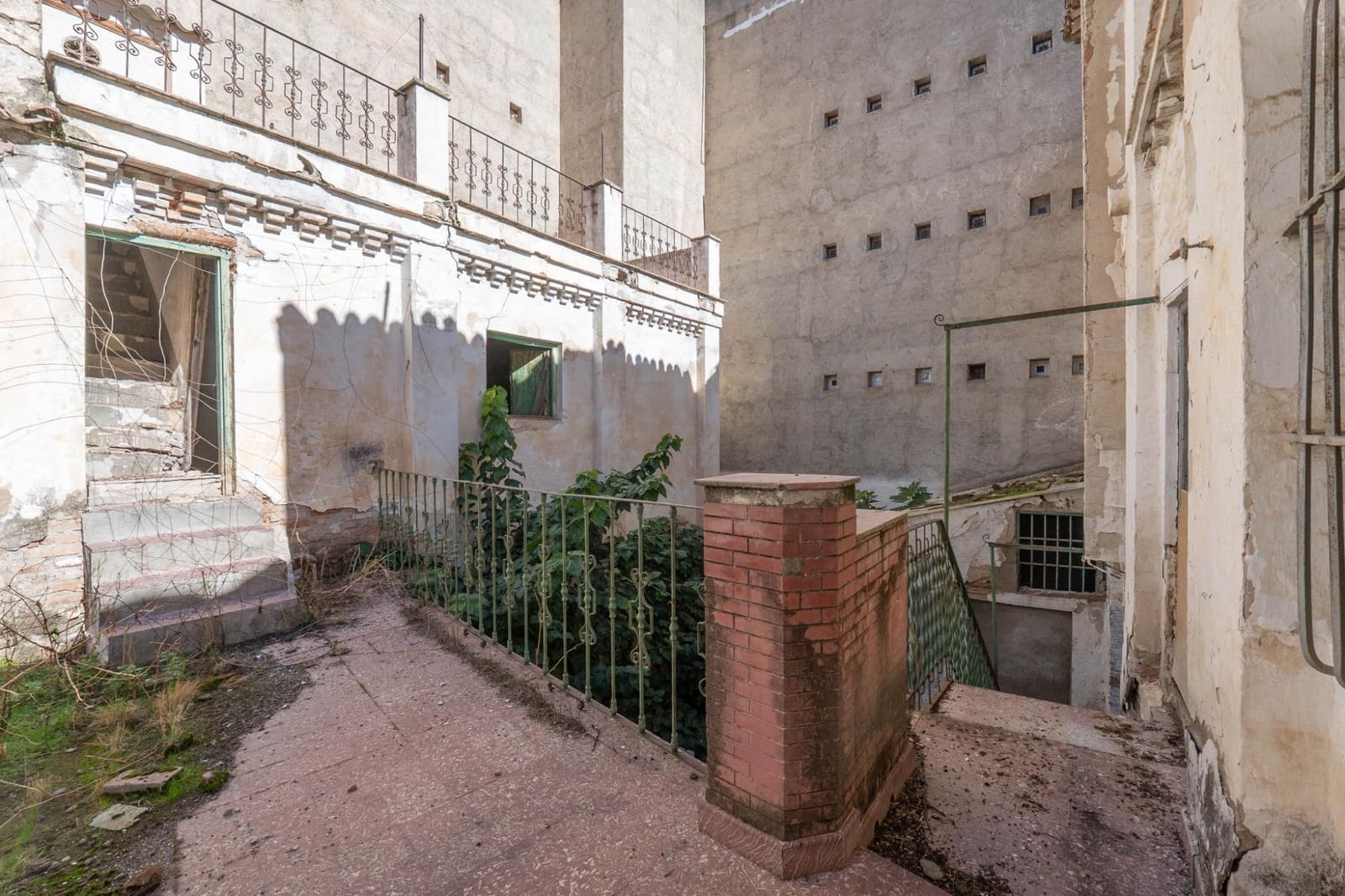 7 Zimmer Haus zu verkaufen in Santa Fe mit Garage - 155.000 € (Ref: 9468468)