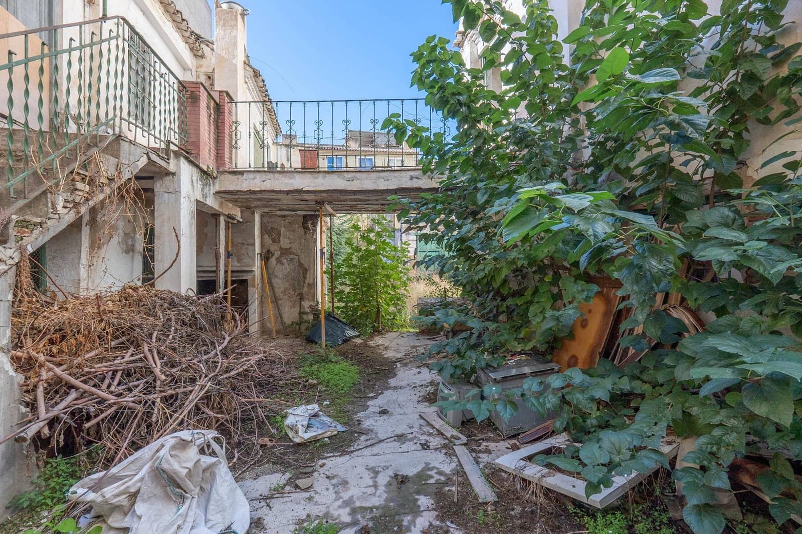 7 Zimmer Haus zu verkaufen in Santa Fe mit Garage - 155.000 € (Ref: 9468468)