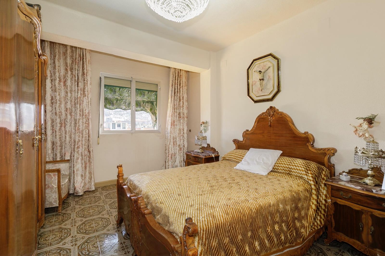 3 slaapkamer Flat te koop in Granada stad - € 269.900 (Ref: 9472951)