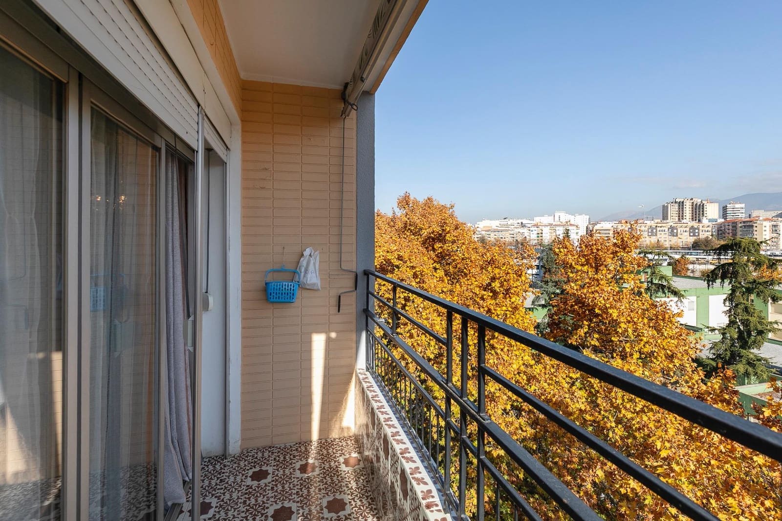 3 slaapkamer Flat te koop in Granada stad - € 269.900 (Ref: 9472951)