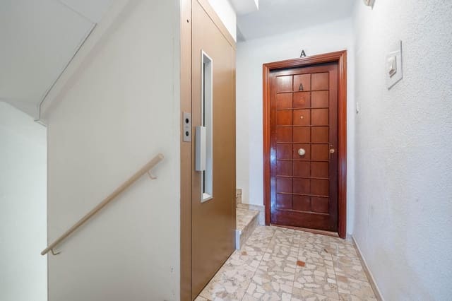 4 chambre Appartement à vendre à Zaidin, Grenade ville - 135 000 € (Ref: 9474178)