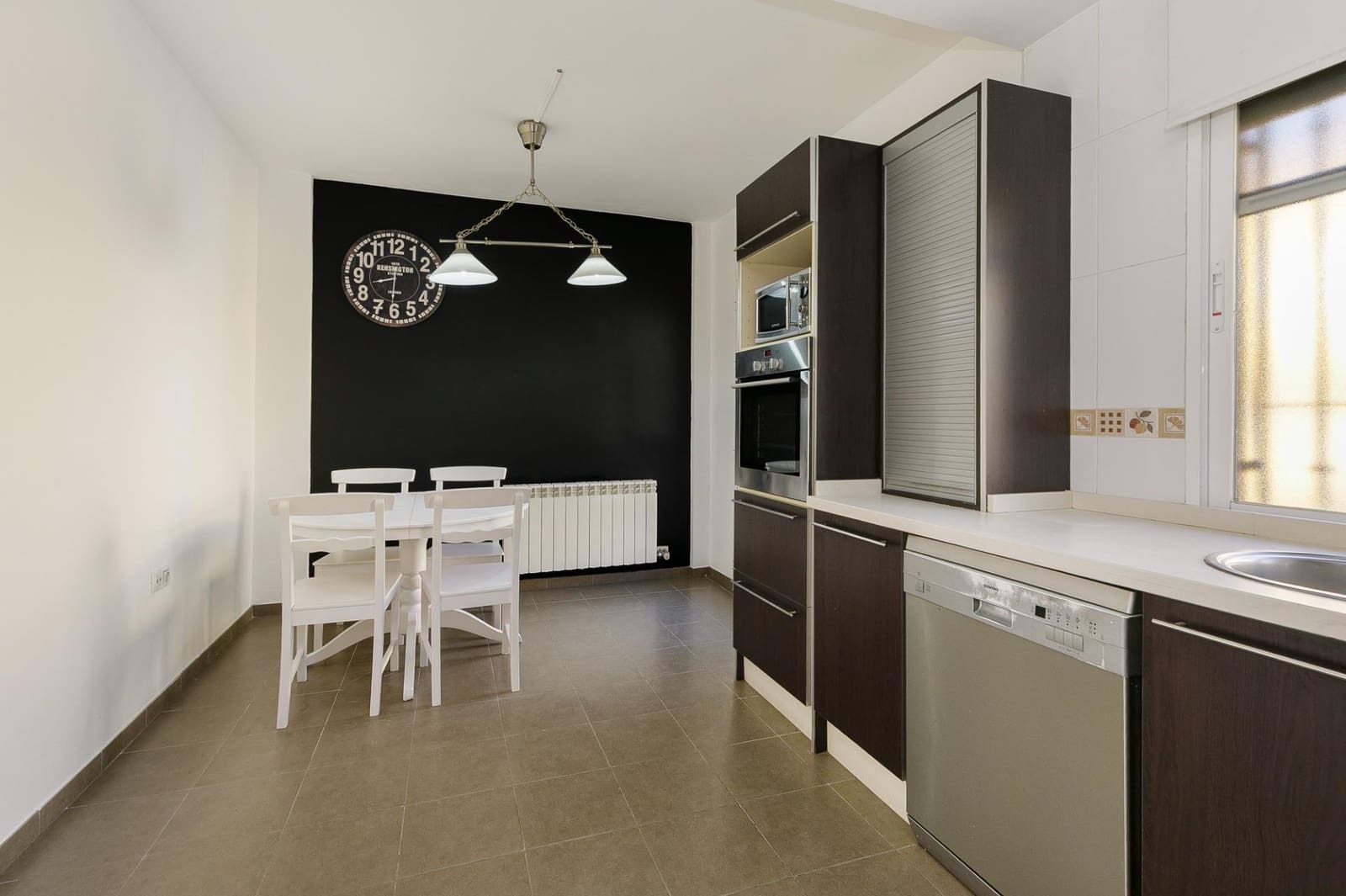 3 Zimmer Reihenhaus zu verkaufen in Churriana de la Vega mit Garage - 289.000 € (Ref: 9474179)