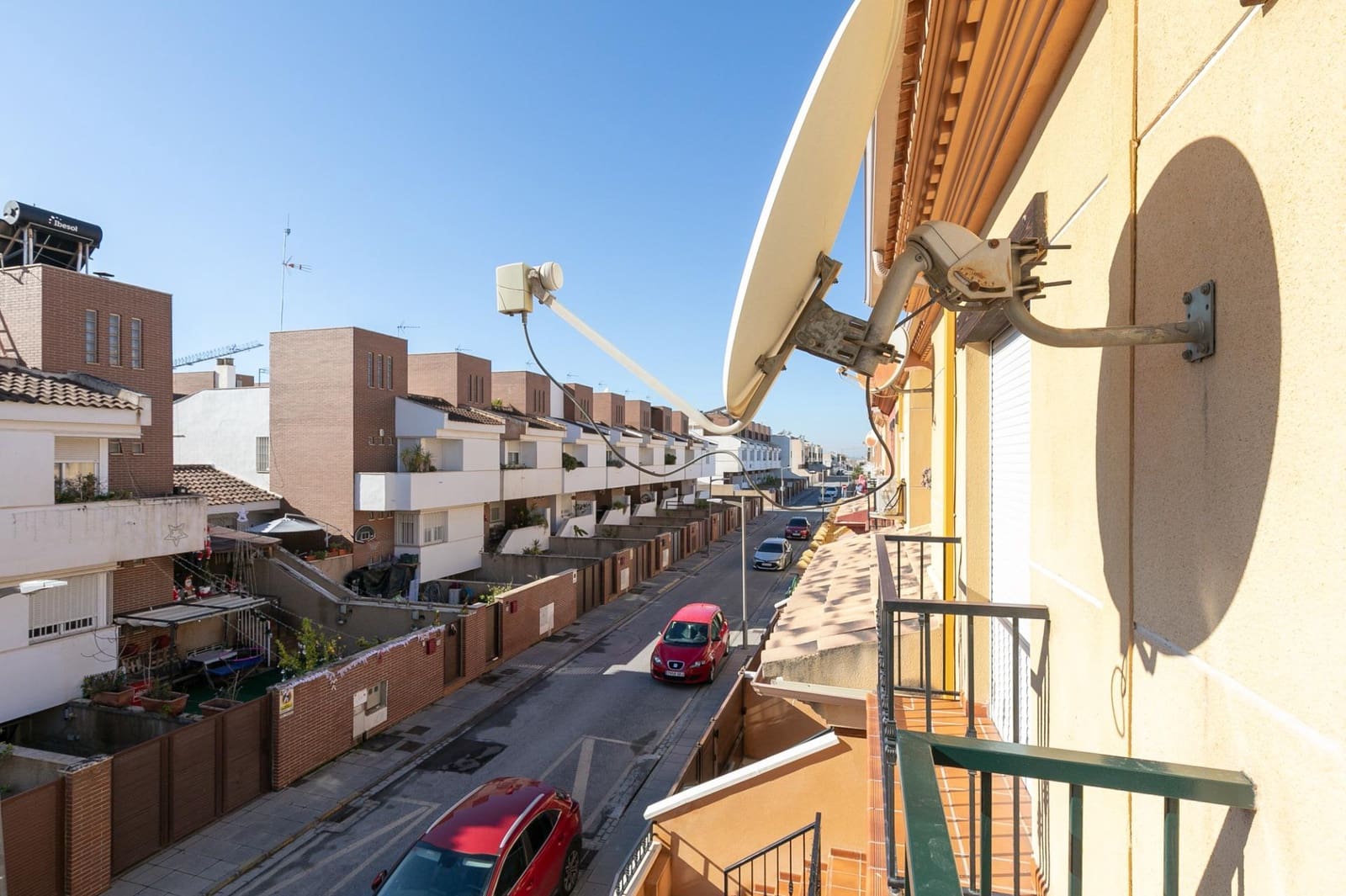 3 Zimmer Reihenhaus zu verkaufen in Churriana de la Vega mit Garage - 289.000 € (Ref: 9474179)