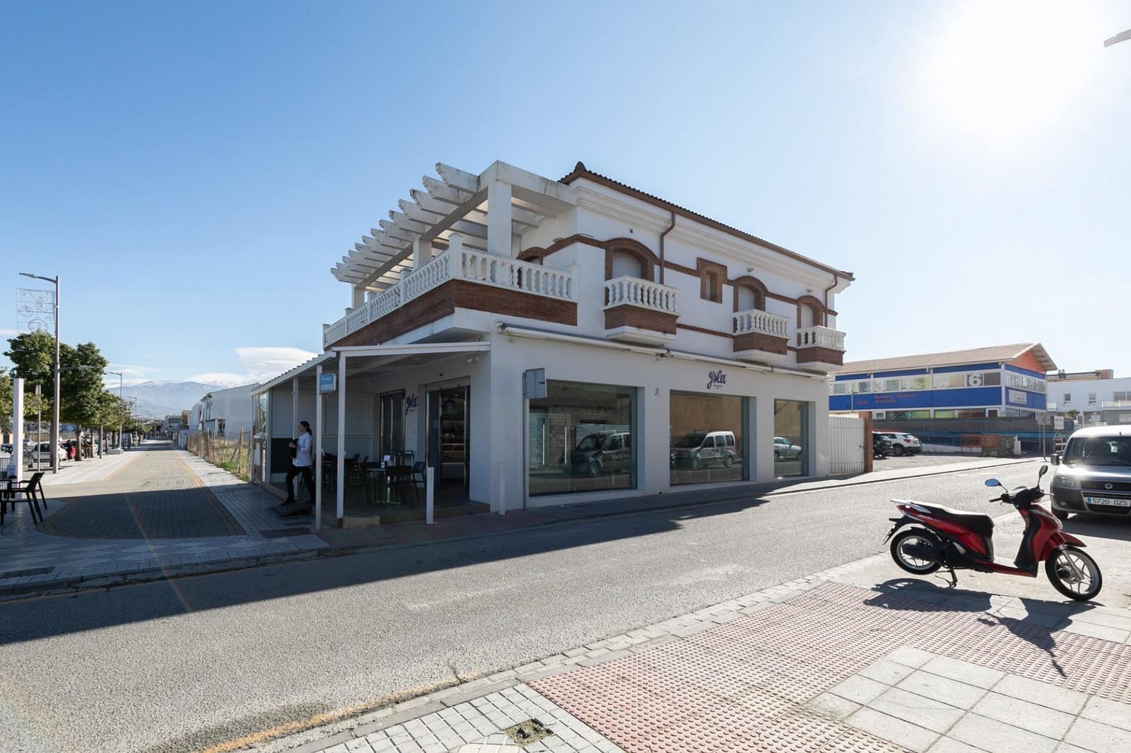 3 Zimmer Reihenhaus zu verkaufen in Churriana de la Vega mit Garage - 289.000 € (Ref: 9474179)