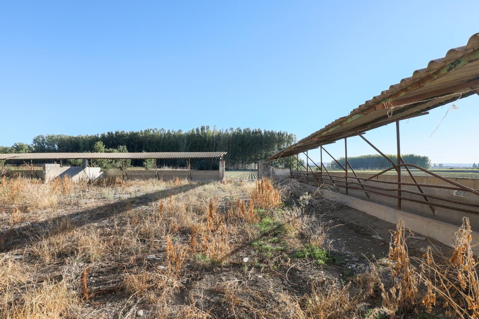 4 bedroom Finca/Country House for sale in Fuente Vaqueros - € 349,000 (Ref: 9474180)