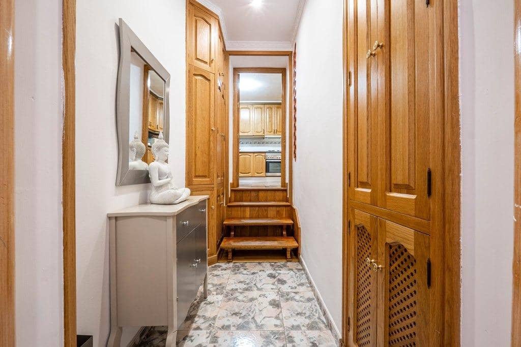 3 soveværelse Lejlighed til salg i Granada by - € 290.000 (Ref: 9491304)