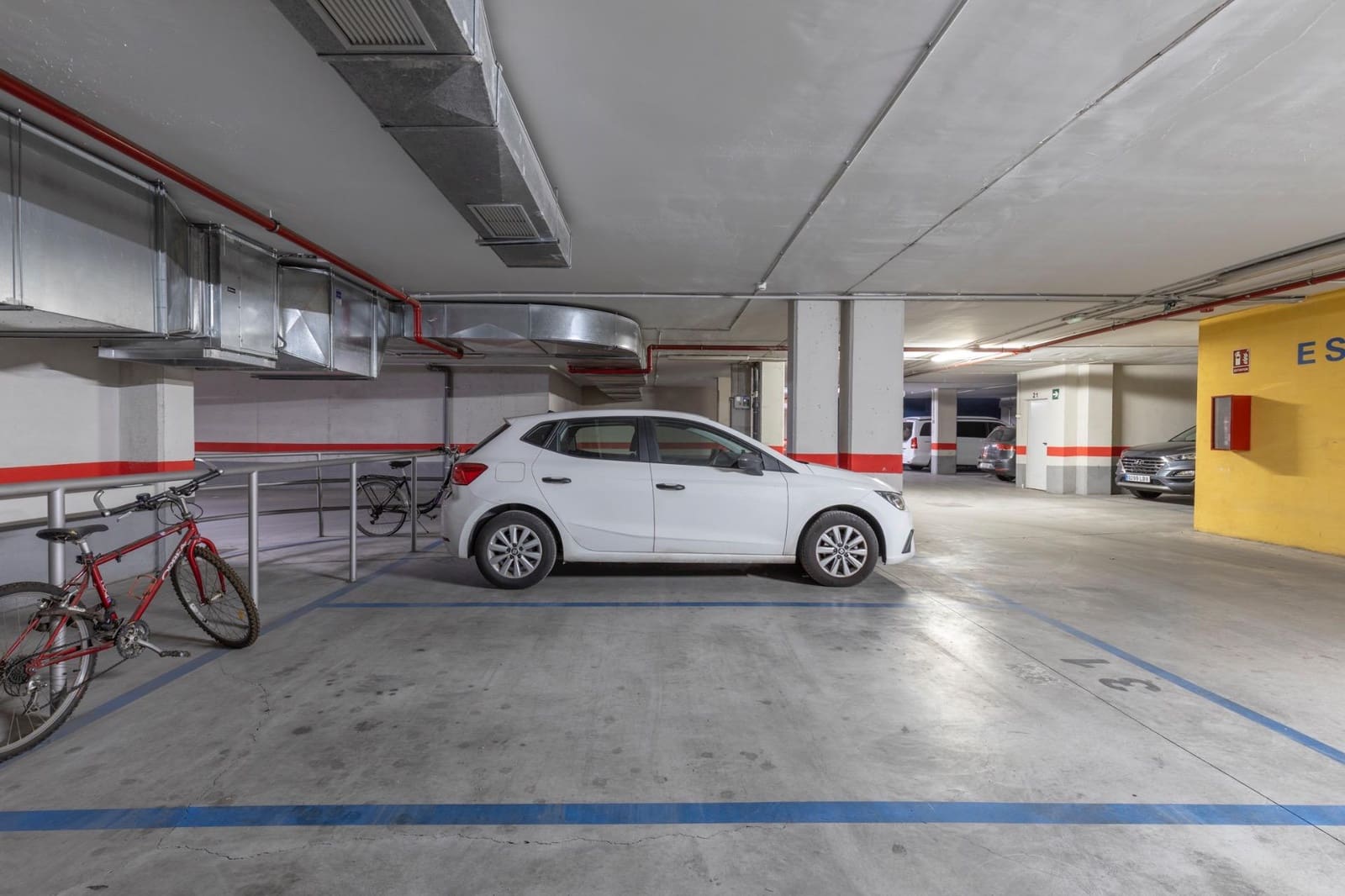 Garaje en Granada ciudad en venta - 20.000 € (Ref: 9494595)