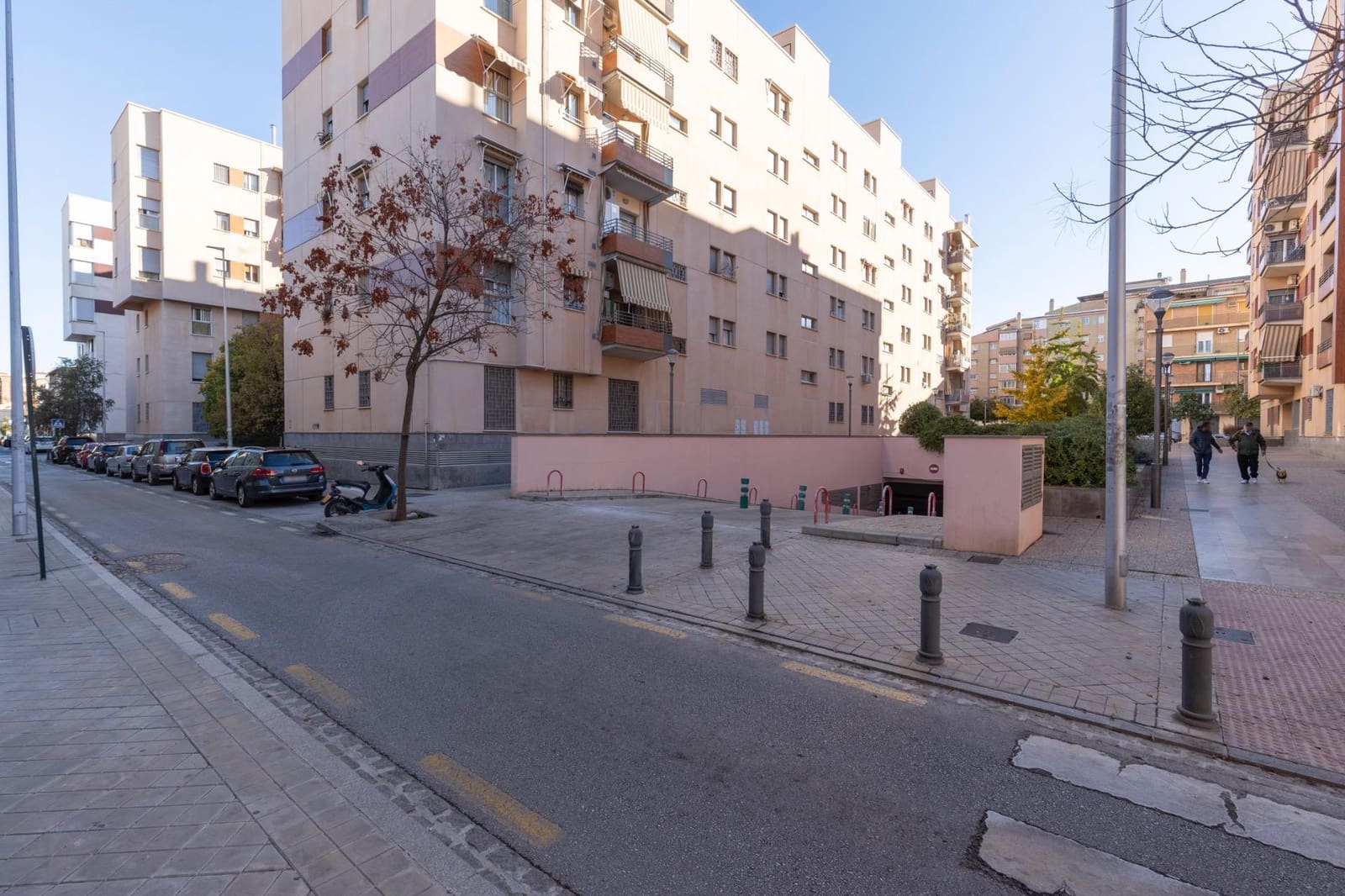 Garaje en Granada ciudad en venta - 20.000 € (Ref: 9494595)