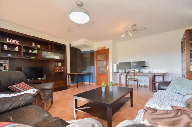 3 bedroom Apartment for sale in Atarfe - € 189,500 (Ref: 9494596)