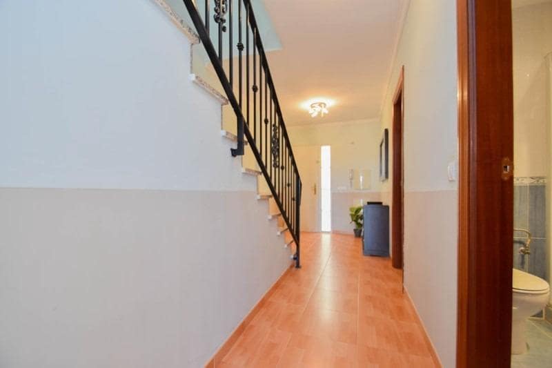 3 bedroom Apartment for sale in Atarfe - € 189,500 (Ref: 9494596)