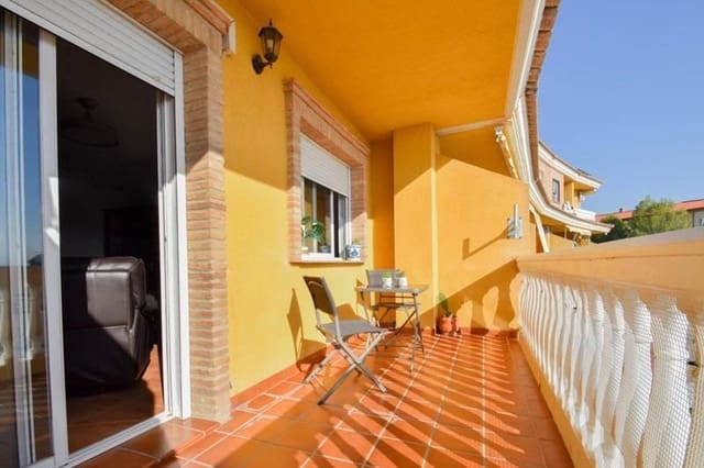 3 bedroom Apartment for sale in Atarfe - € 189,500 (Ref: 9494596)