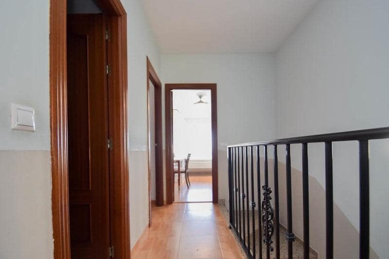 3 bedroom Apartment for sale in Atarfe - € 189,500 (Ref: 9494596)