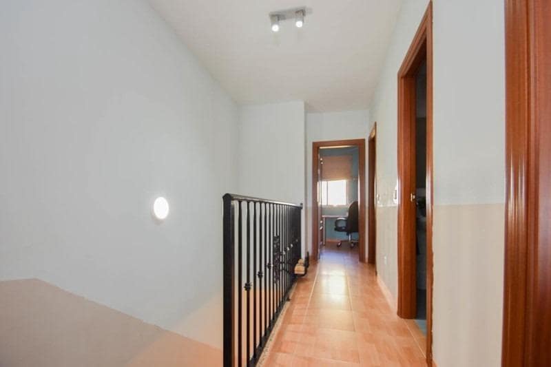 3 bedroom Apartment for sale in Atarfe - € 189,500 (Ref: 9494596)