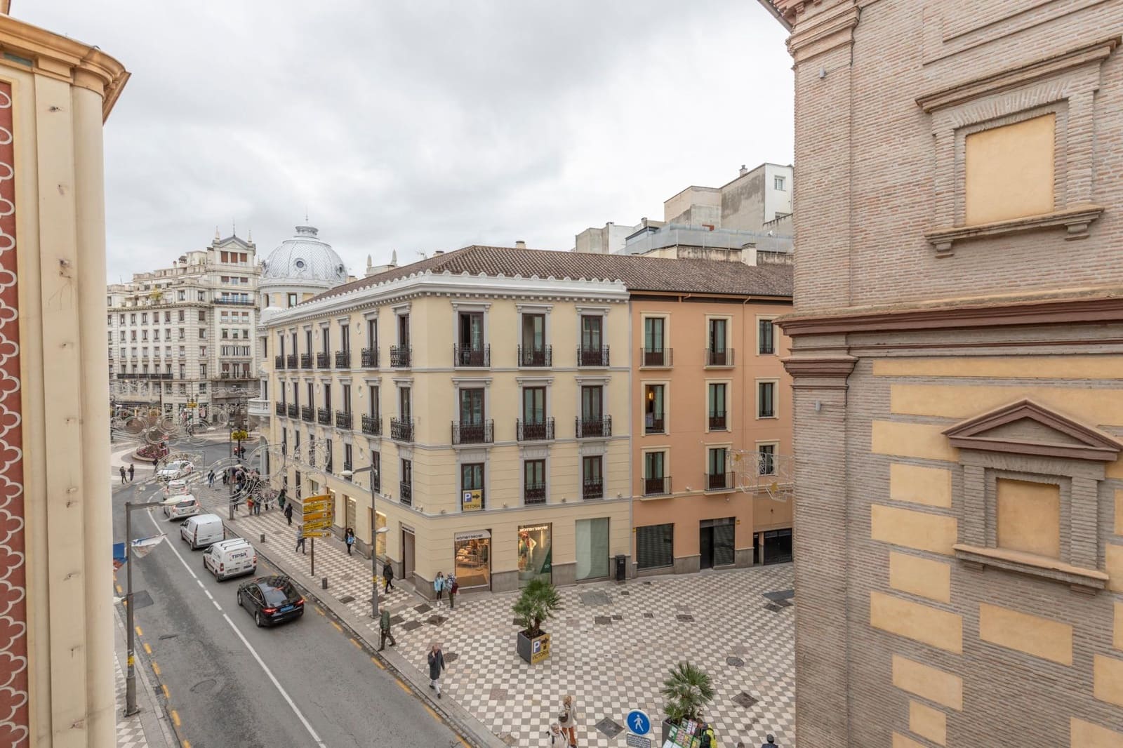 3 bedroom Office for sale in Granada city - € 290,000 (Ref: 9494597)