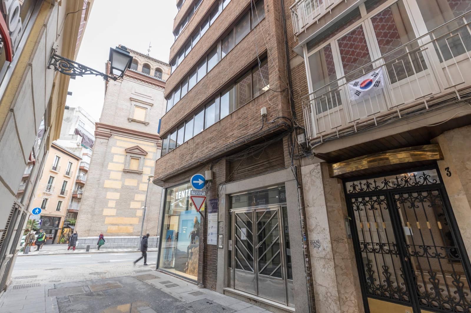 3 bedroom Office for sale in Granada city - € 290,000 (Ref: 9494597)